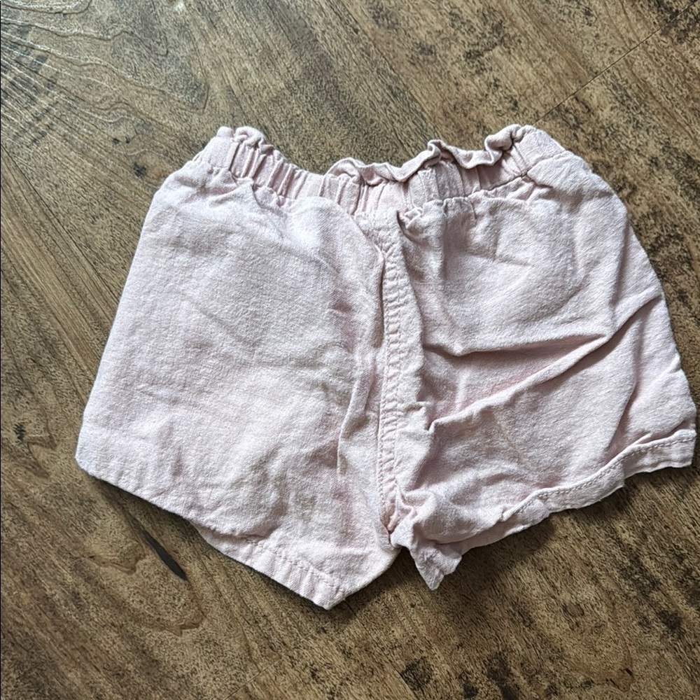Pink Ruffled linen Shorts 3t - Picture 2 of 2